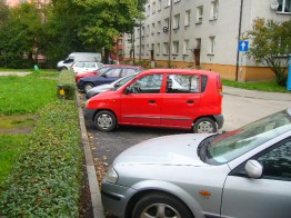 Miejsca postojowe ul. Nałkowskiej 9_1