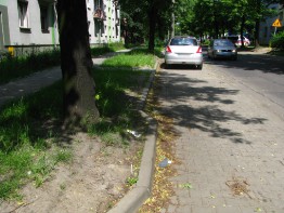Miejsca postojowe ul. Ślęczka_2